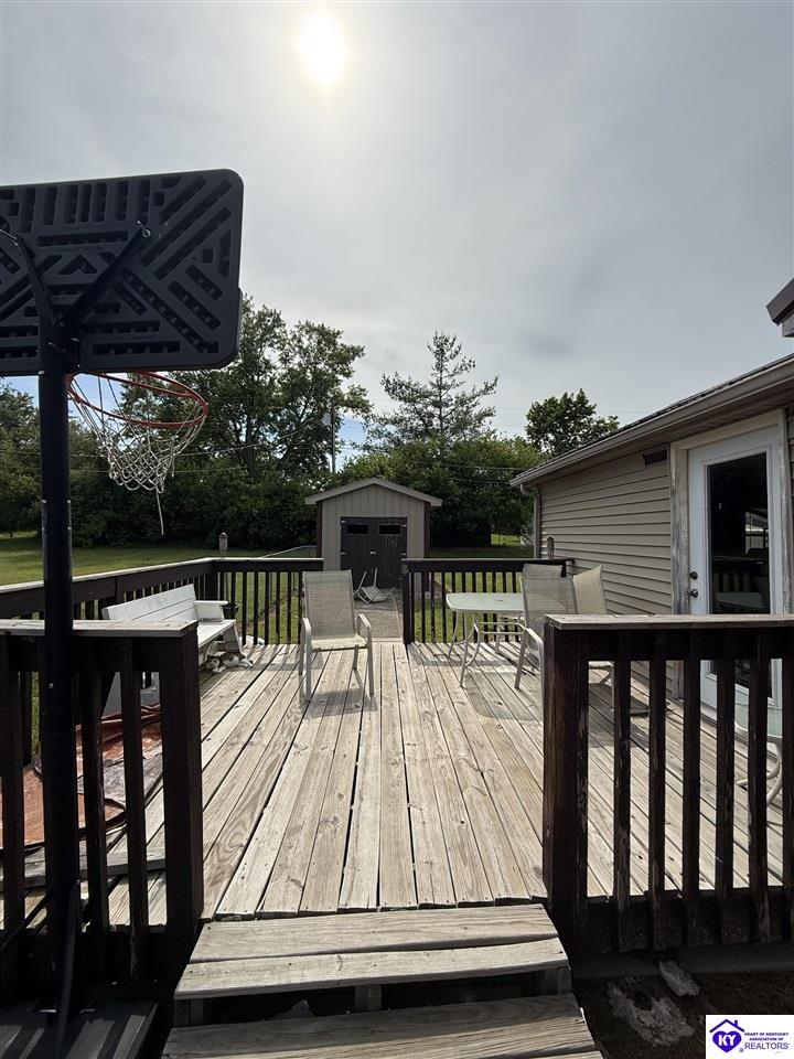 644 Kelly Way Lebanon, KY 40033 #1