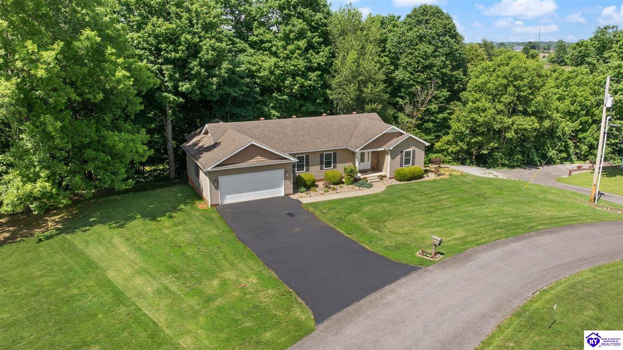 300 Hawks Landing Campbellsville, KY 42718 #2