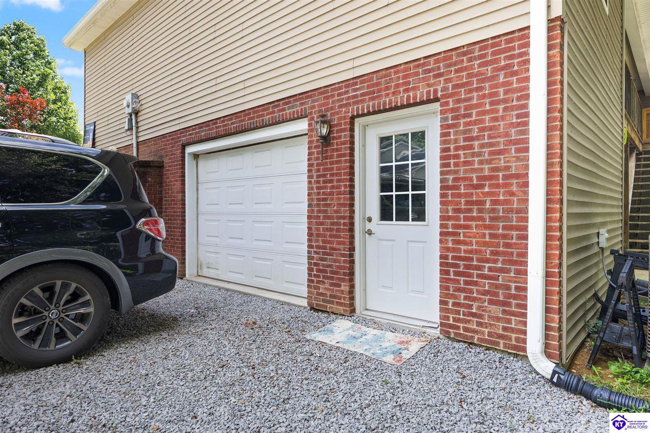 300 Hawks Landing Campbellsville, KY 42718 #3