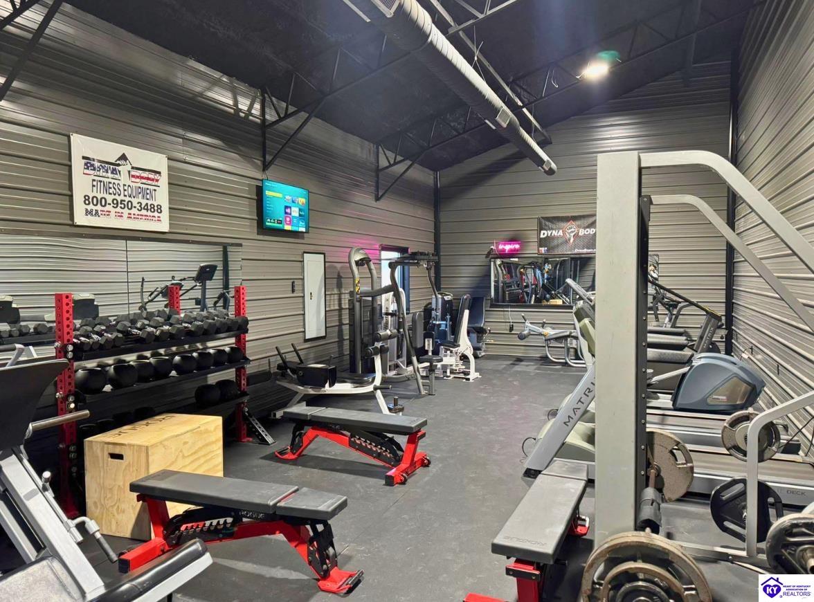 2635 Campbellsville Road Greensburg, KY 42743 #4