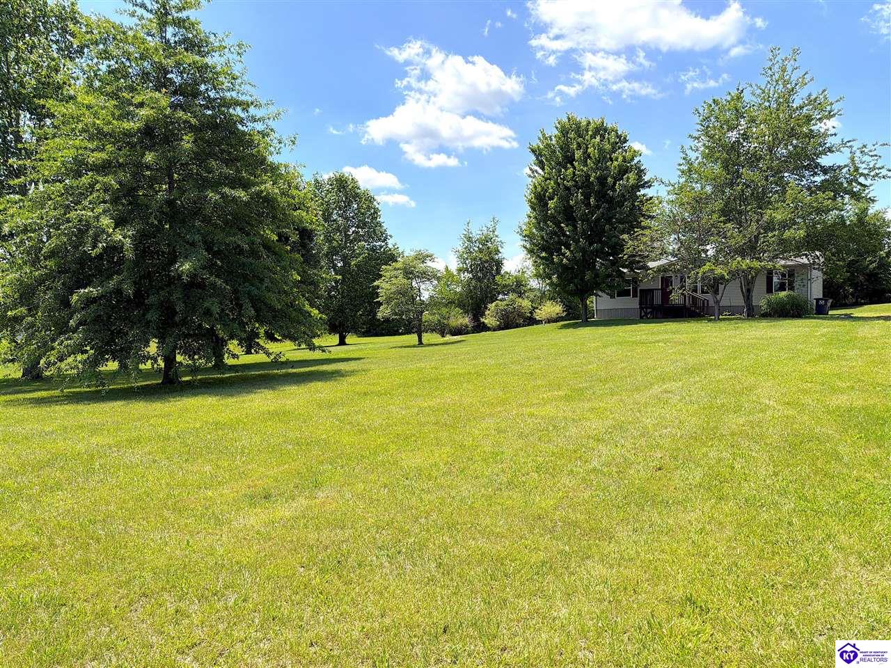 988 Sunset DriveVine Grove,&nbsp;KY&nbsp;40175