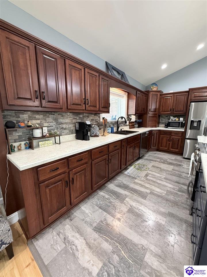 55 Heritage Drive Campbellsville, KY 42718 #4