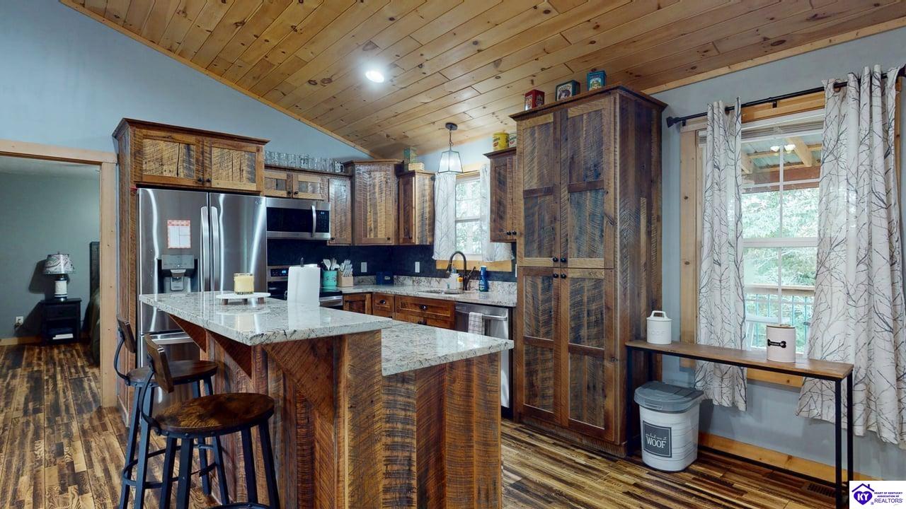 123 Clees Point Road Leitchfield, KY 42754 #2
