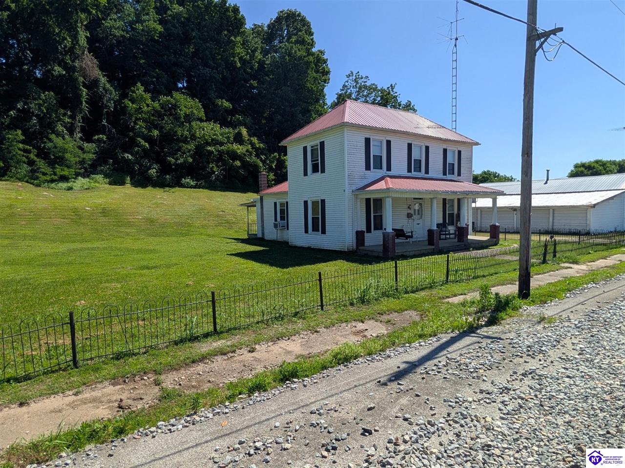 Property photo 3