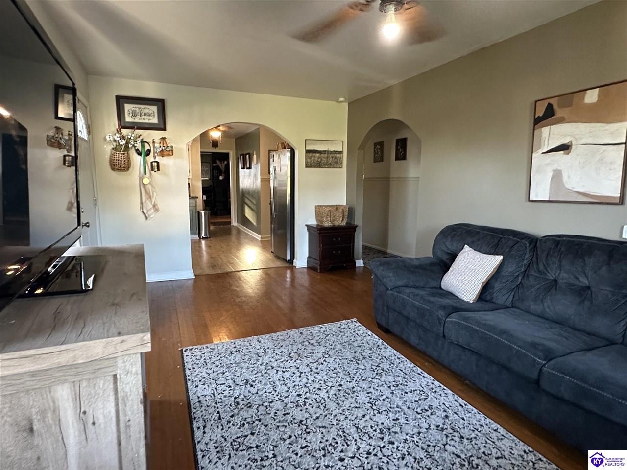 817 Page Street Campbellsville, KY 42718 #4
