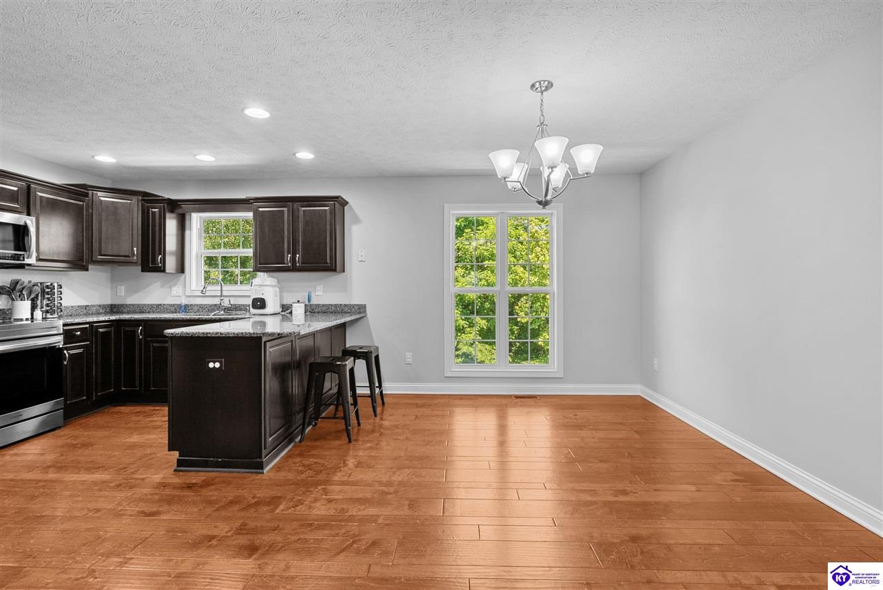 200 Huckaberry Street Elizabethtown, KY 42701 #4
