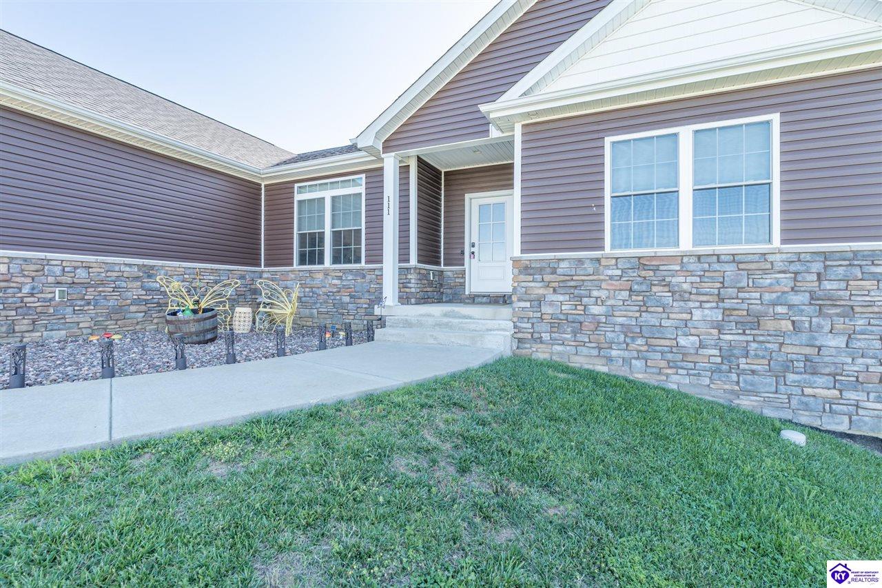 111 Sunday Silence Court Elizabethtown, KY 42701 #1