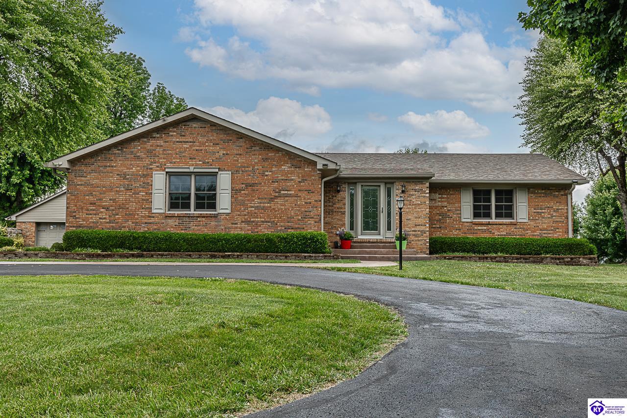 696 Pine Valley DriveElizabethtown,&nbsp;KY&nbsp;42701