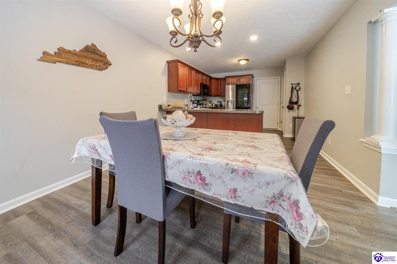 615 Chieftain Drive Fairdale, KY 40118 #3