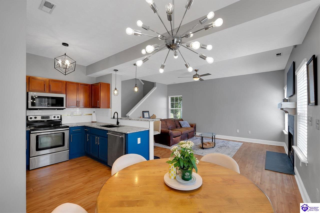 10314 Venado Drive Louisville, KY 40291 #3