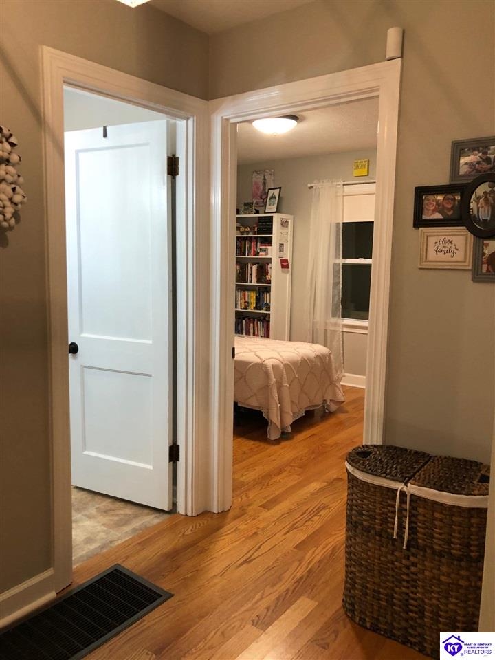 930 N Main Street Elizabethtown, KY 42701 #2