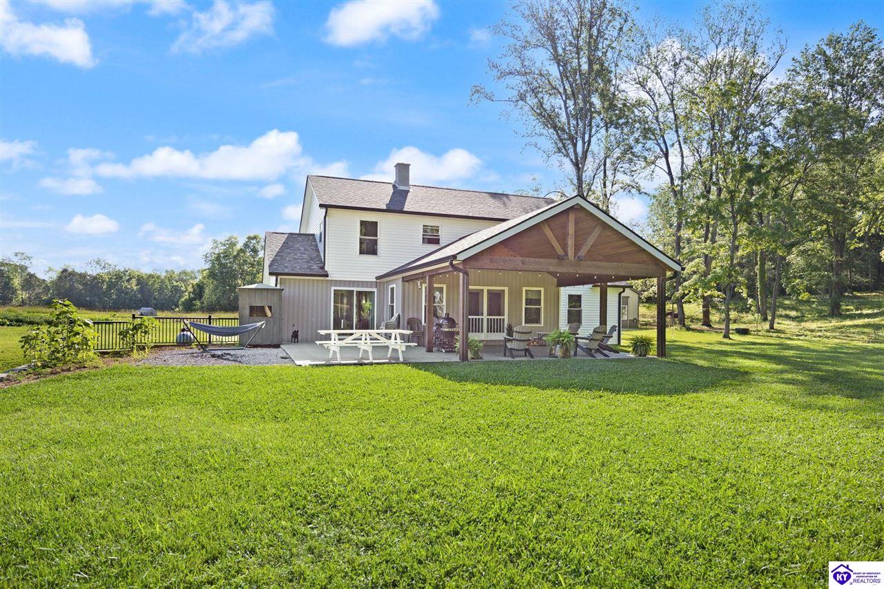 3412 Boyds Knob Road Munfordville, KY 42765 #3