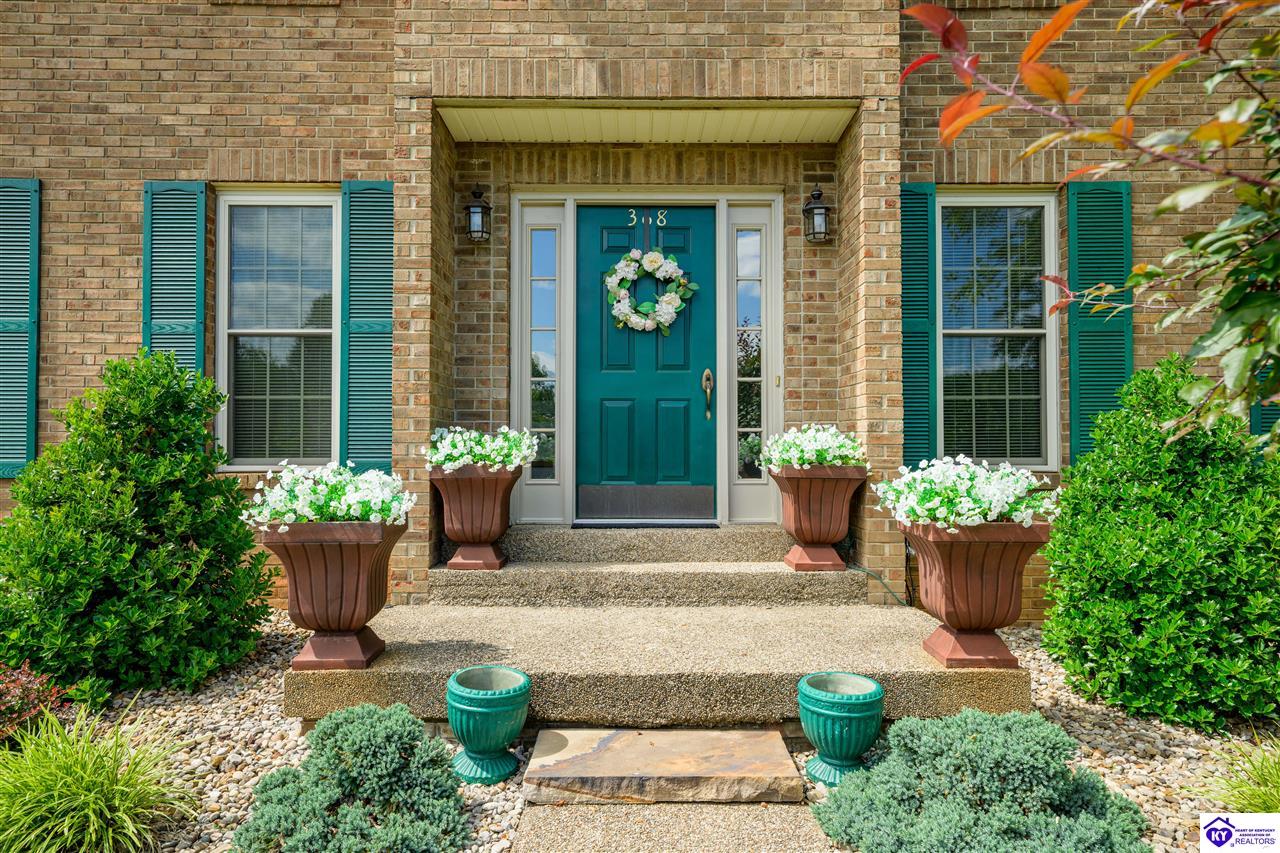 368 Woodsbend Drive Elizabethtown, KY 42701 #1