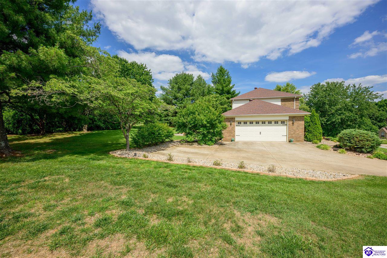 368 Woodsbend Drive Elizabethtown, KY 42701 #4