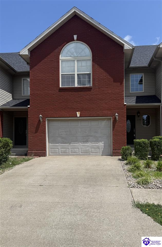 157 Twin Lakes DriveVine Grove,&nbsp;KY&nbsp;40175