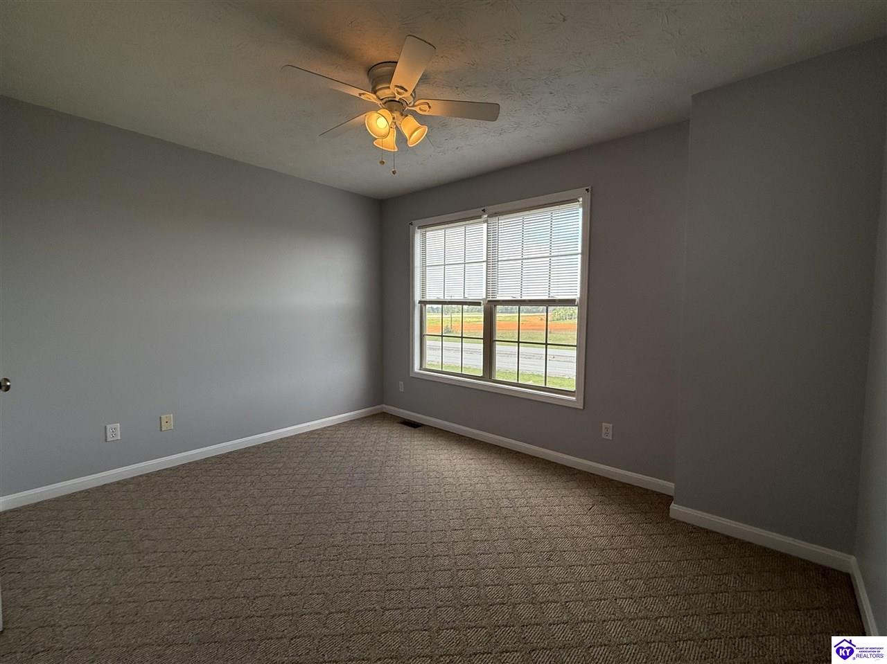 157 Twin Lakes Drive Vine Grove, KY 40175 #3
