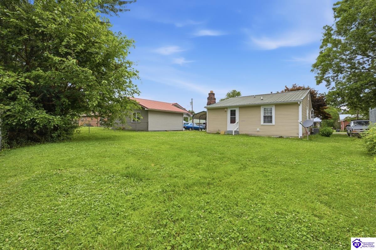 127 Underwood Avenue Hodgenville, KY 42748 #1