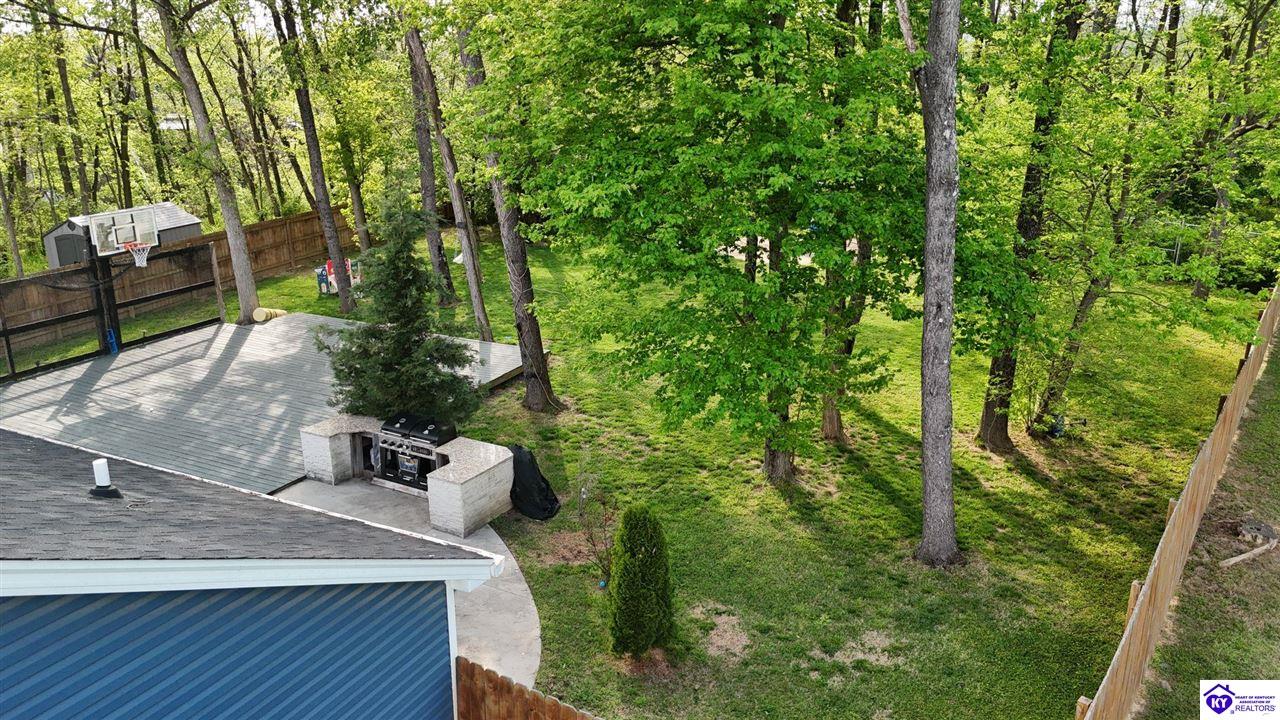 2726 Bagby WayLouisville,&nbsp;KY&nbsp;40216