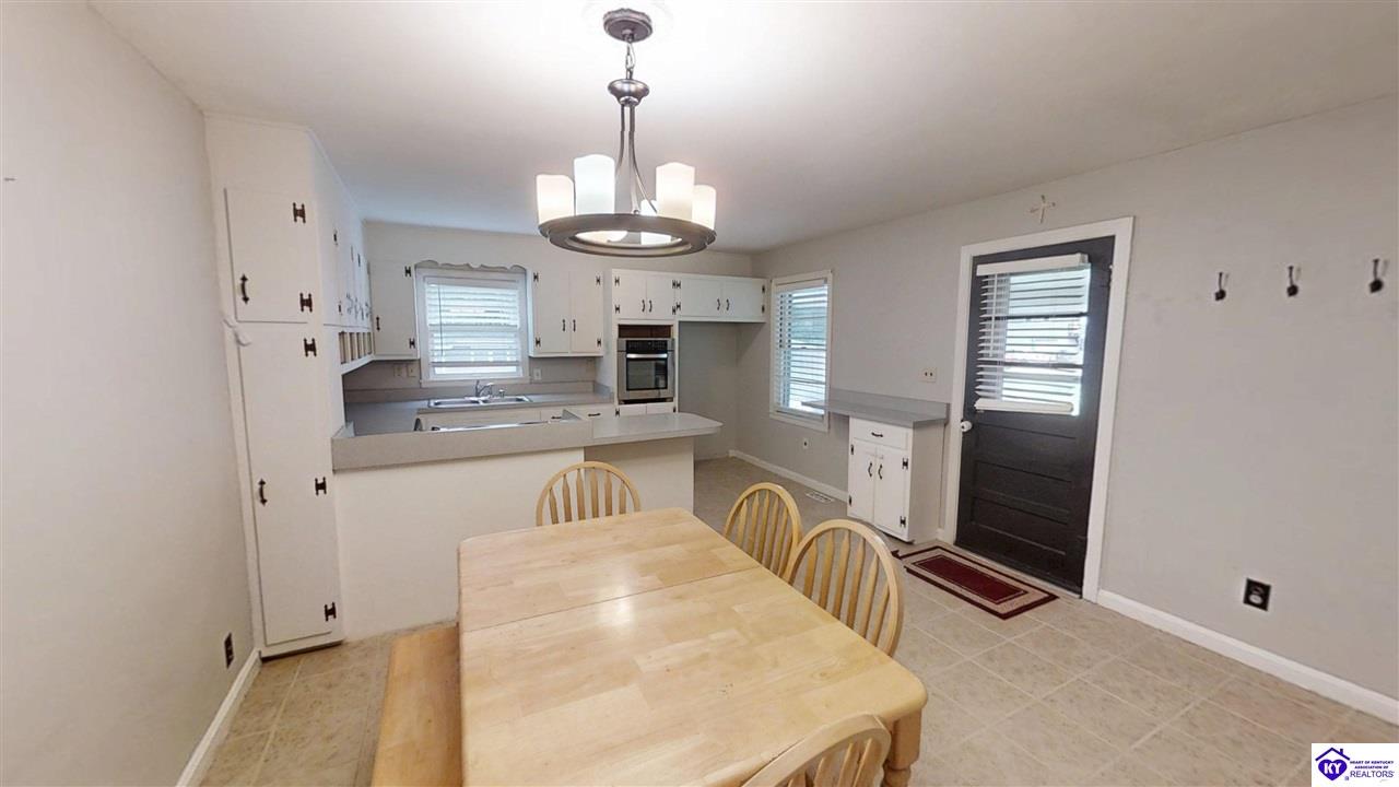 327 Sycamore Street Elizabethtown, KY 42701 #4