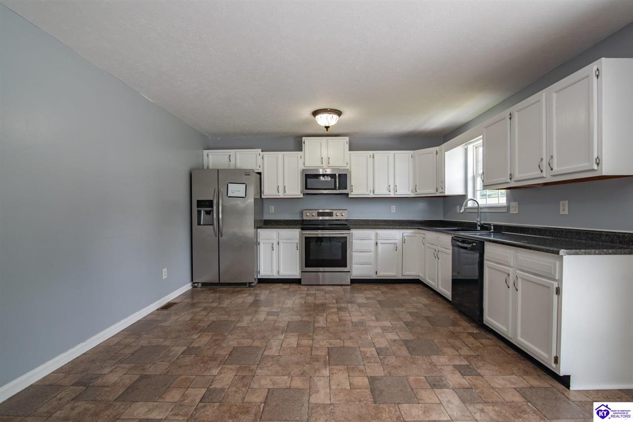164 Carlton Court Vine Grove, KY 40175 #3