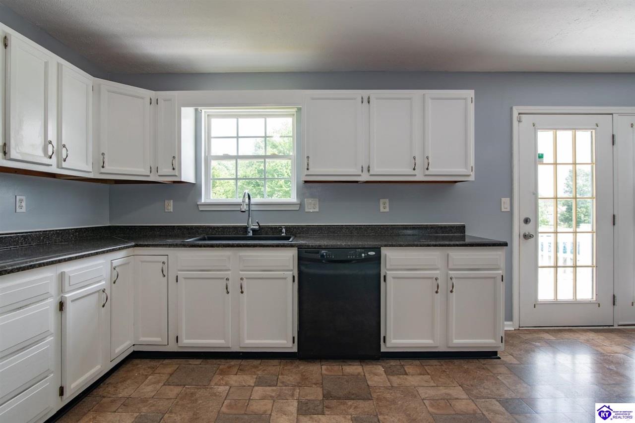 164 Carlton Court Vine Grove, KY 40175 #4