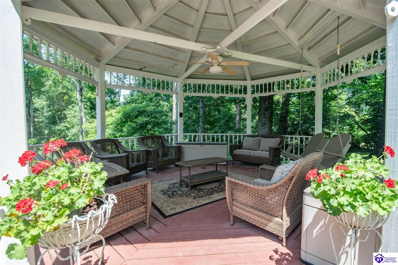 205 W Chestnut Street Leitchfield, KY 42754 #2