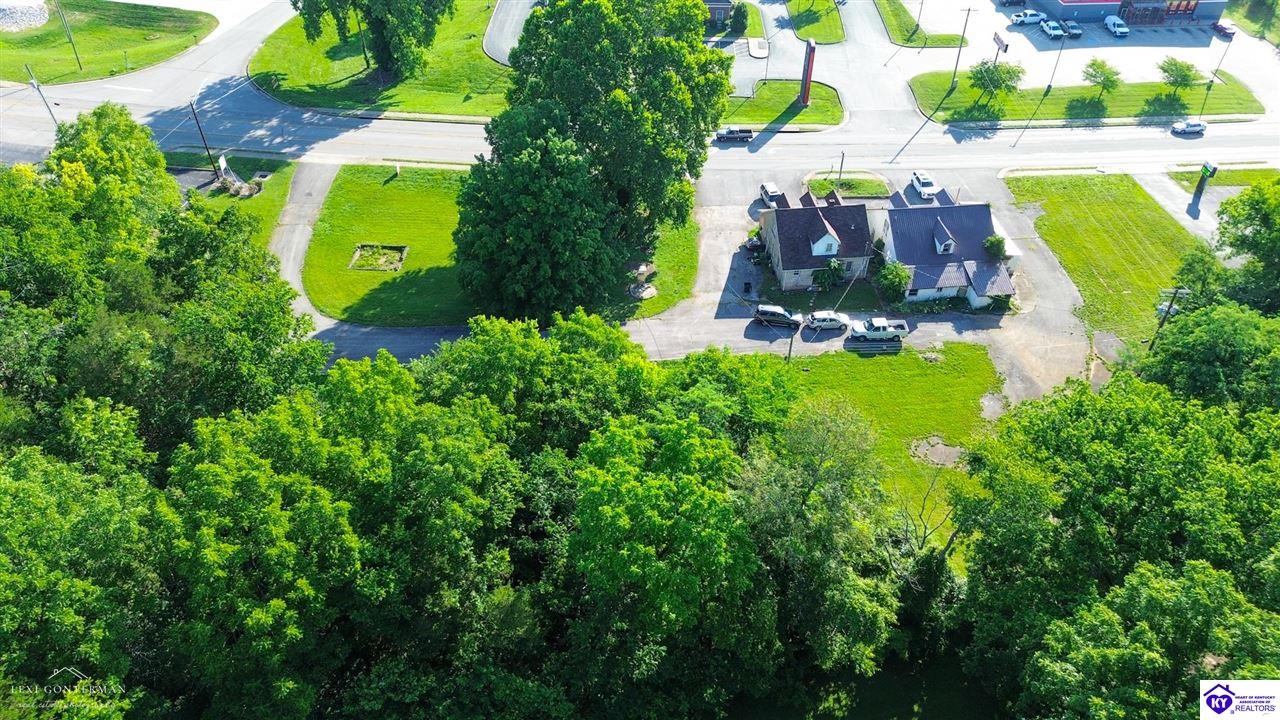 659 Main Street Munfordville, KY 42765 #2