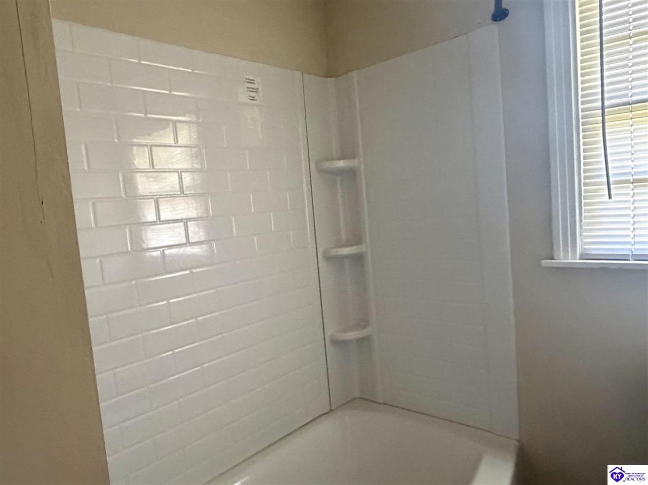 612 Cherrywood Drive Elizabethtown, KY 42701 #4