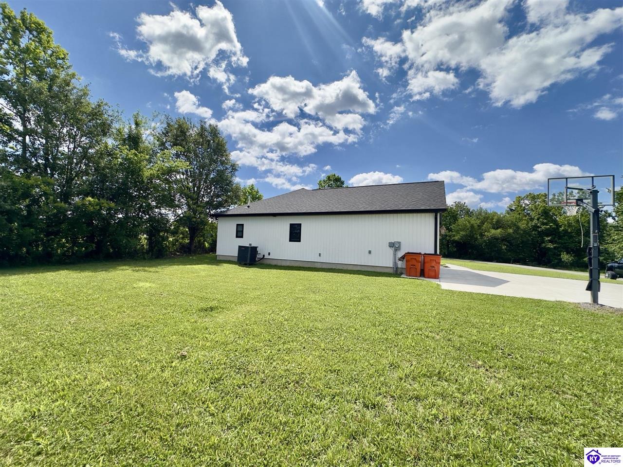 11 Chestnut Grove Road Elizabethtown, KY 42701 #2