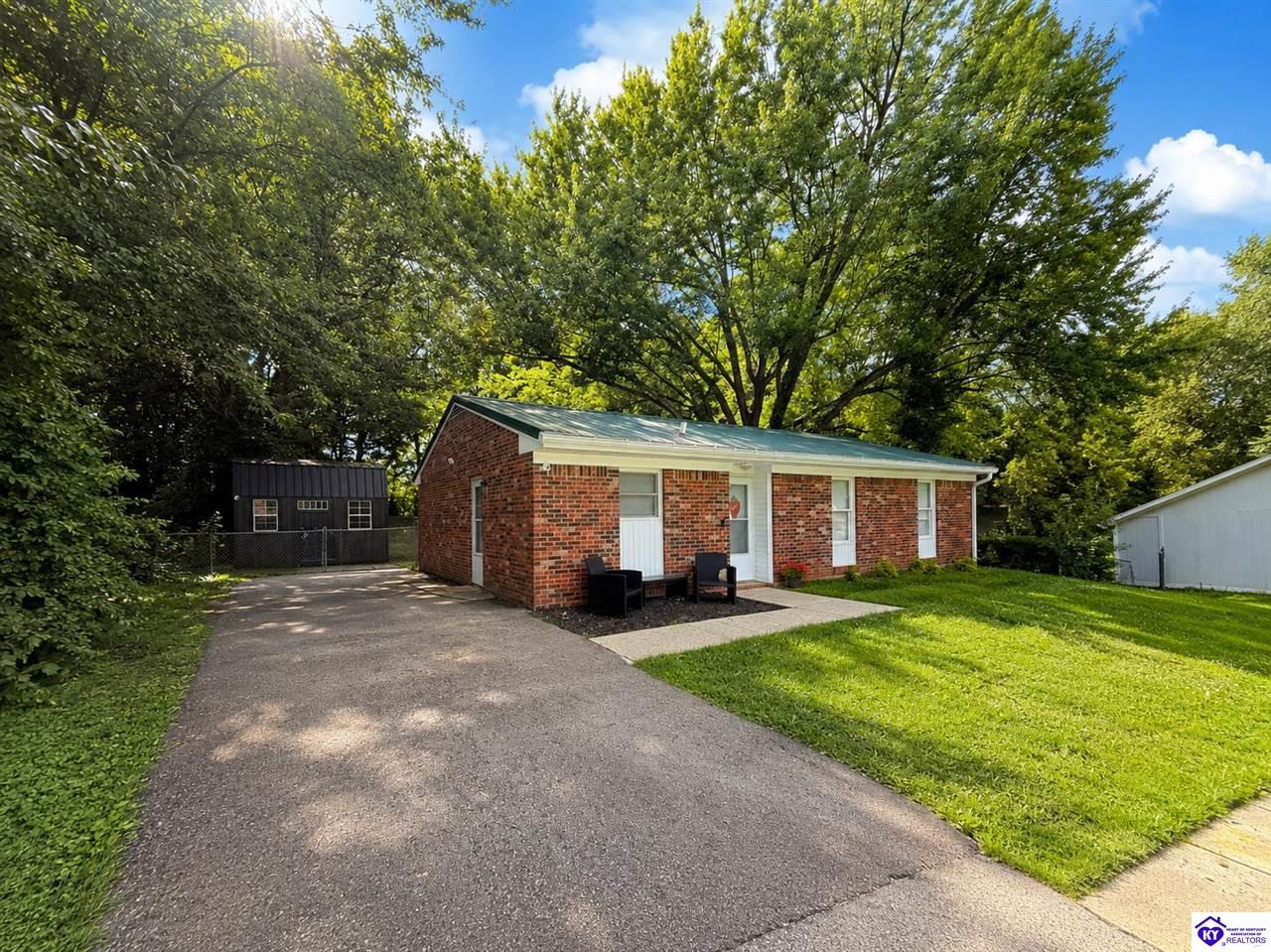 148 Vonda Court Radcliff, KY 42701 #2