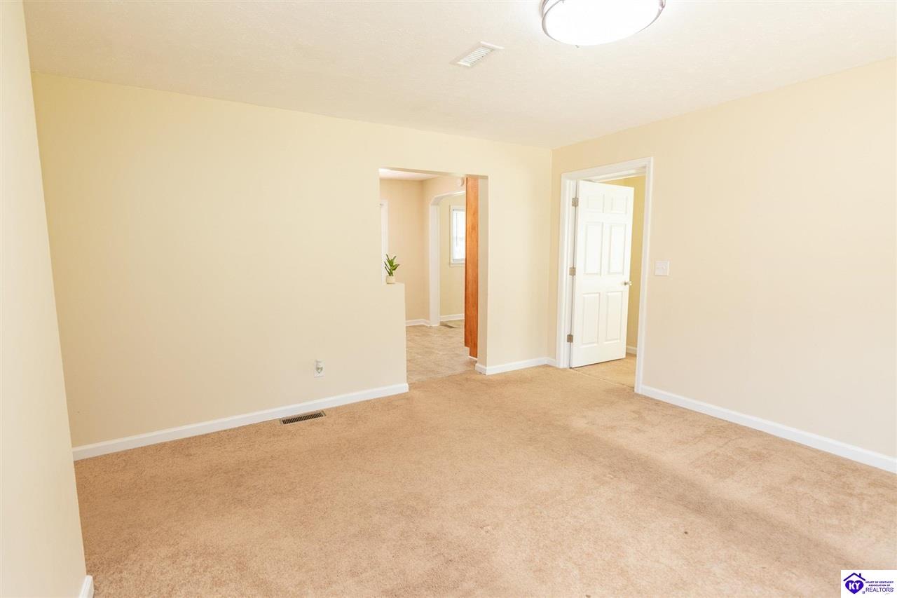 1288 Blackjack Road Radcliff, KY 40160 #4