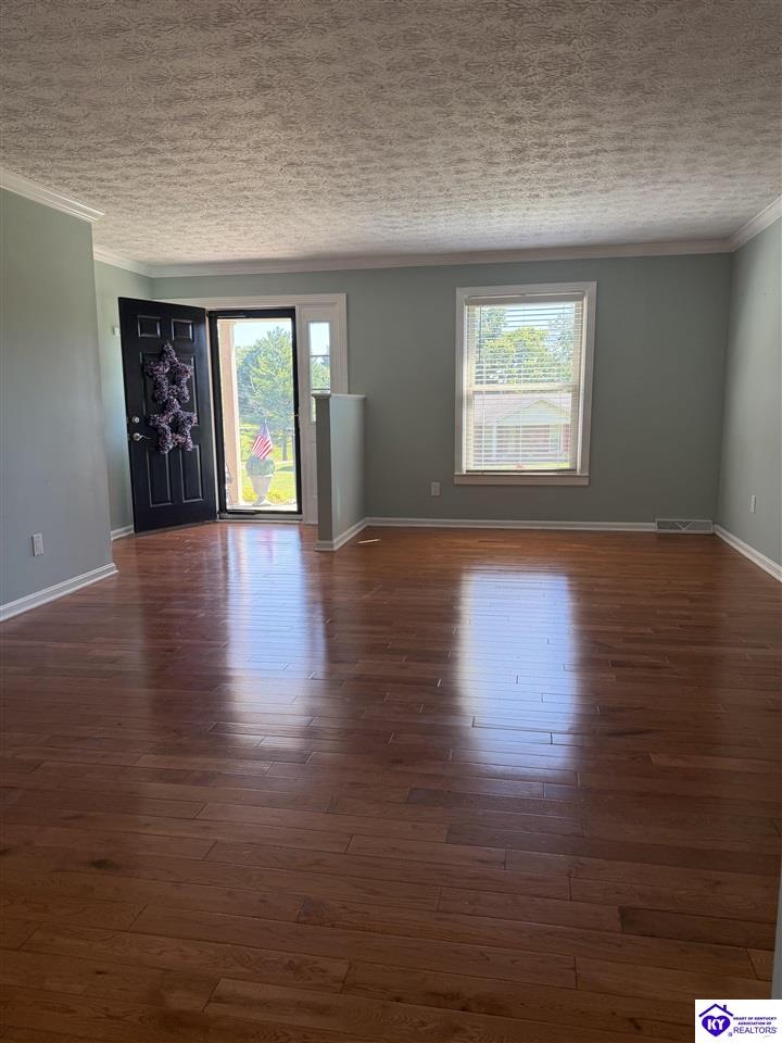340 Beechwood Drive Campbellsville, KY 42718 #1