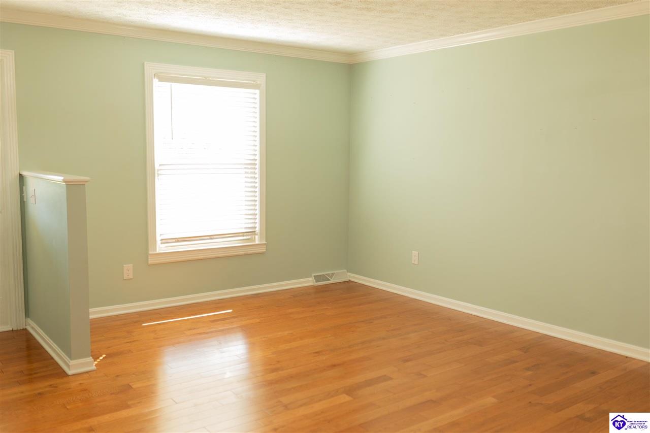 340 Beechwood Drive Campbellsville, KY 42718 #3
