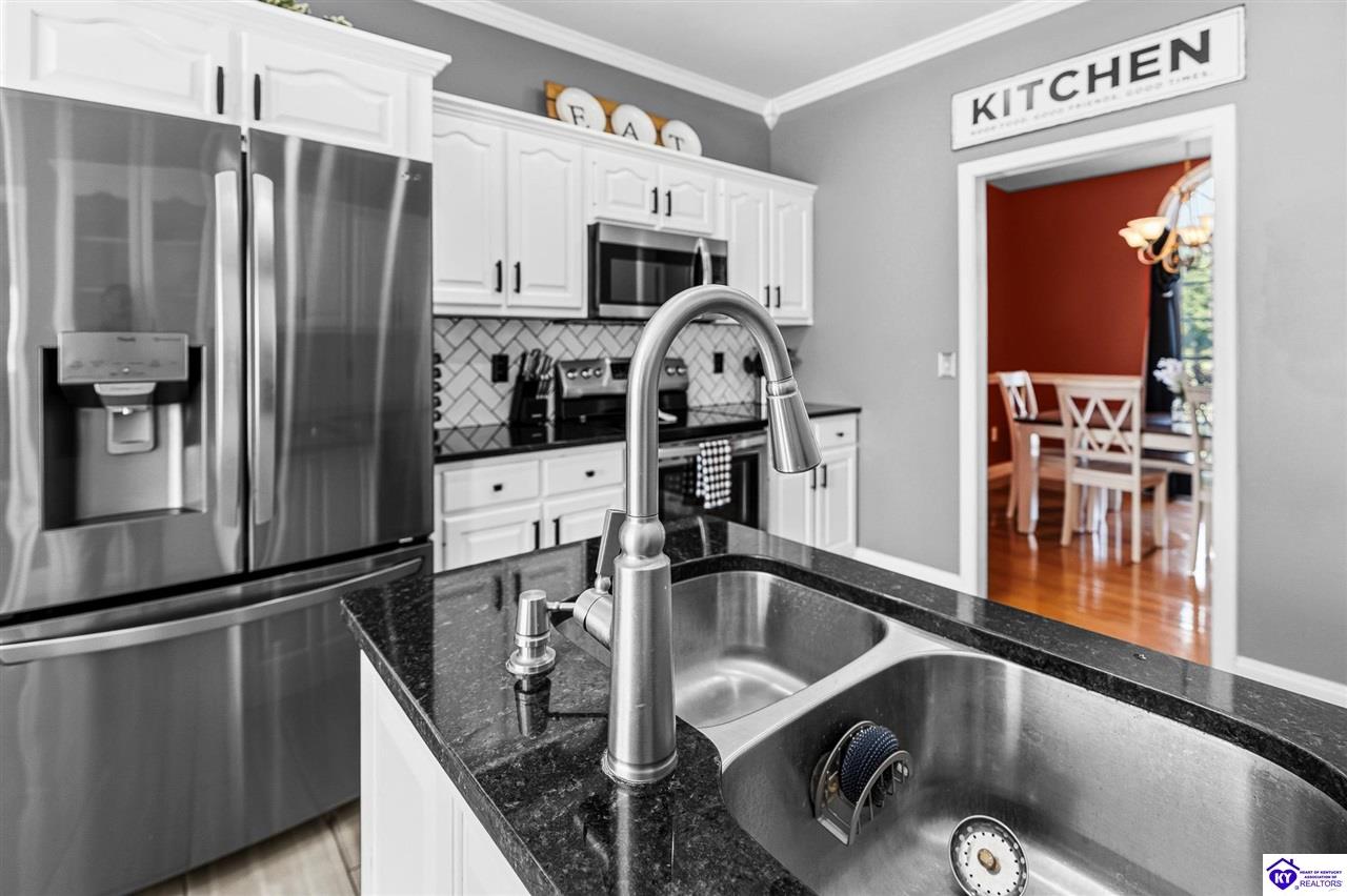 94 Bentley Boulevard Elizabethtown, KY 42701 #3