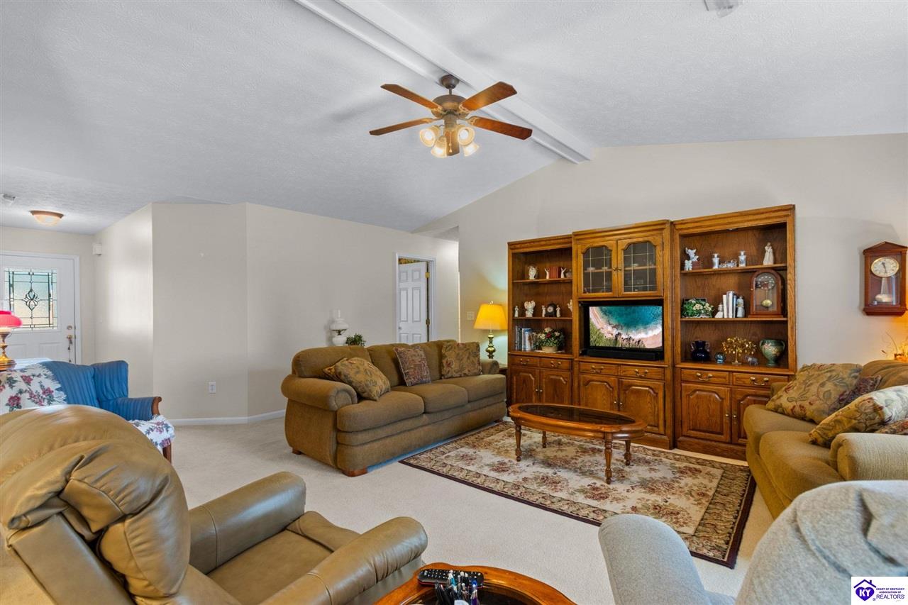 62 Griffin Court Elizabethtown, KY 42701 #2
