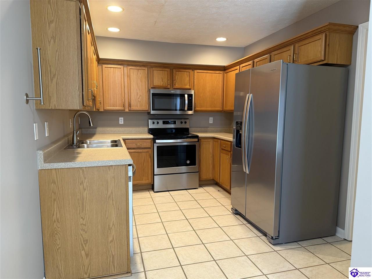 114 Cortland Court Elizabethtown, KY 42701 #2