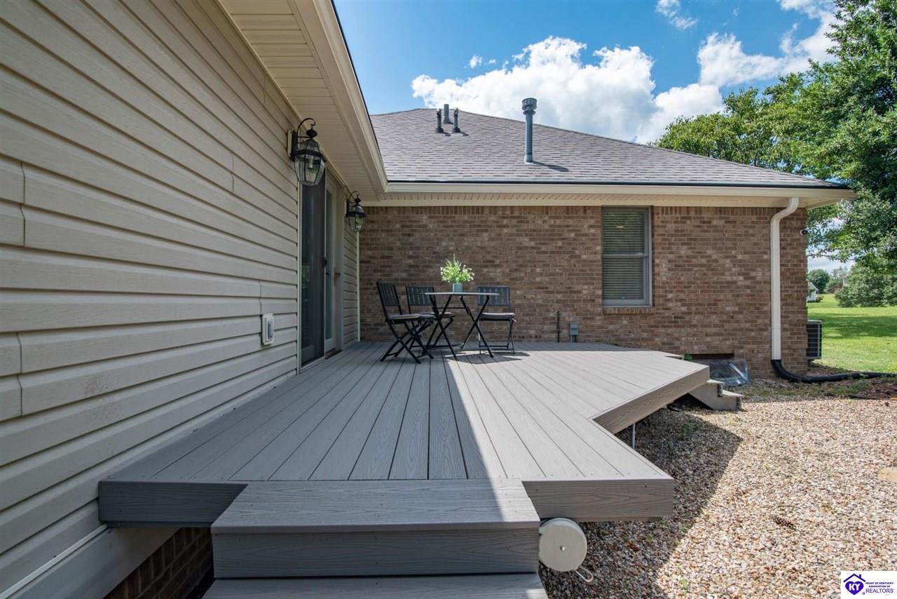 103 Coventry Lane Bardstown, KY 40004 #4