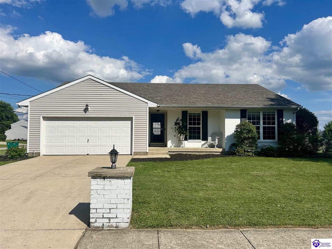 1304 Williamsburg DriveElizabethtown,&nbsp;KY&nbsp;42701