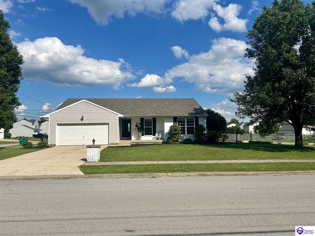 1304 Williamsburg Drive Elizabethtown, KY 42701 #1