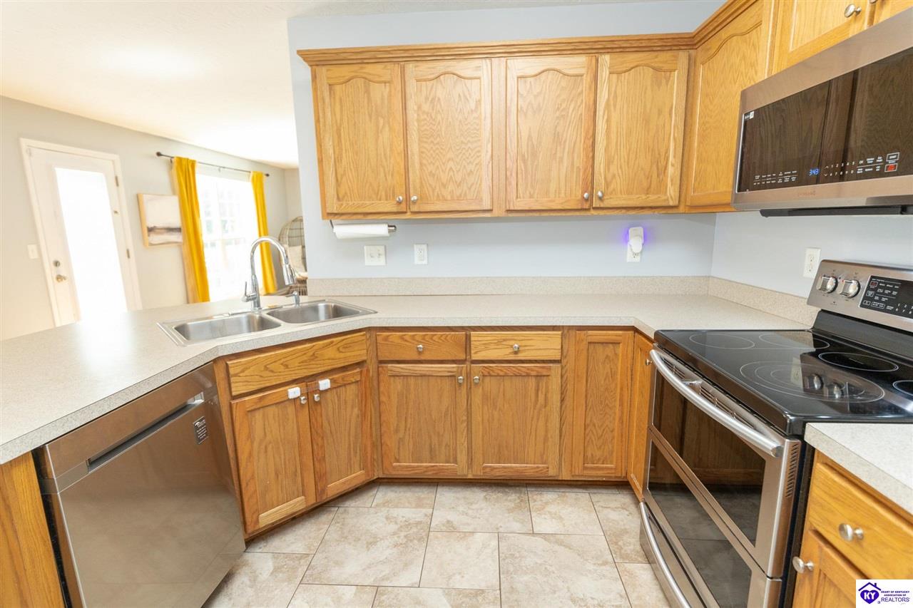 418 Jey Drive Elizabethtown, KY 42701 #3