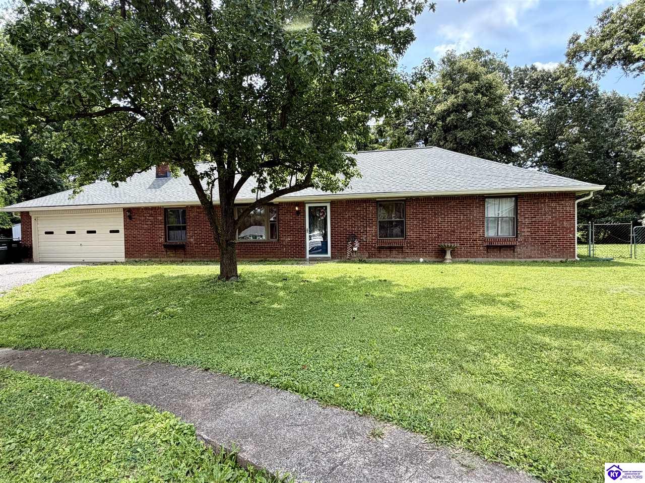 519 Wyandot CourtRadcliff,&nbsp;KY&nbsp;40160