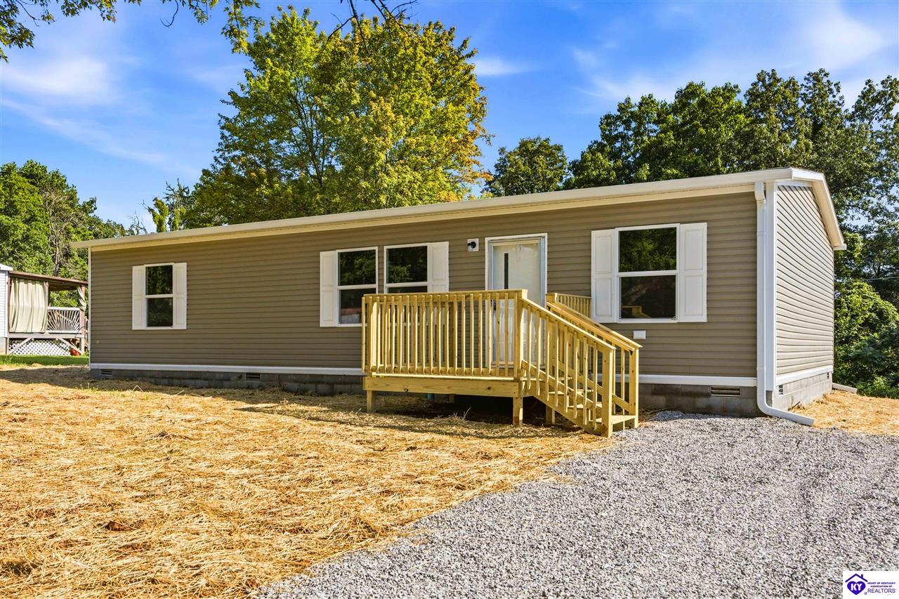 112 Dwight Avenue Radcliff, KY 40175 #1