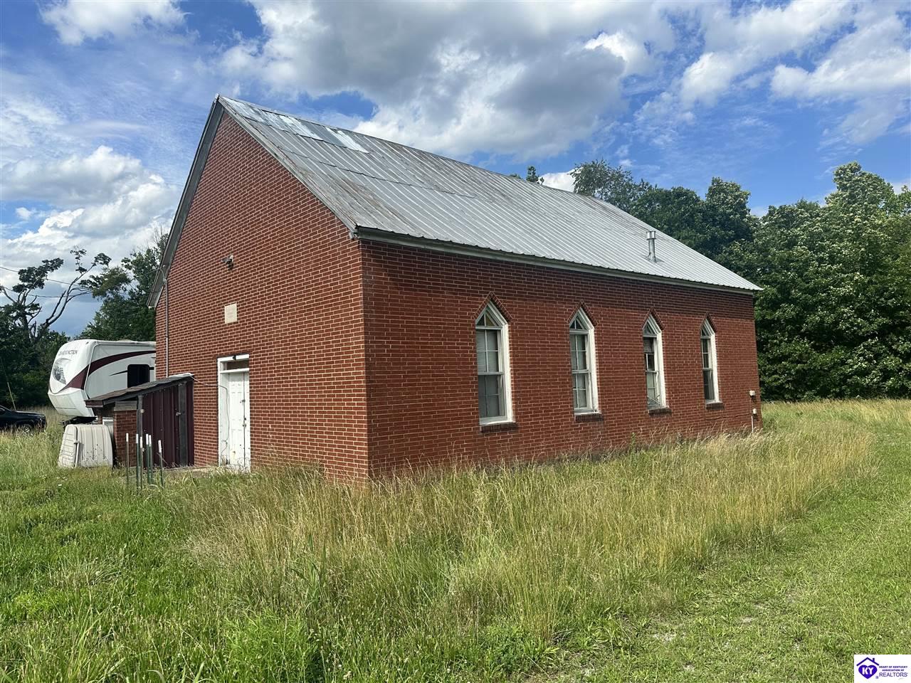 3839 Bradfordsville RoadBradfordsville,&nbsp;KY&nbsp;40009