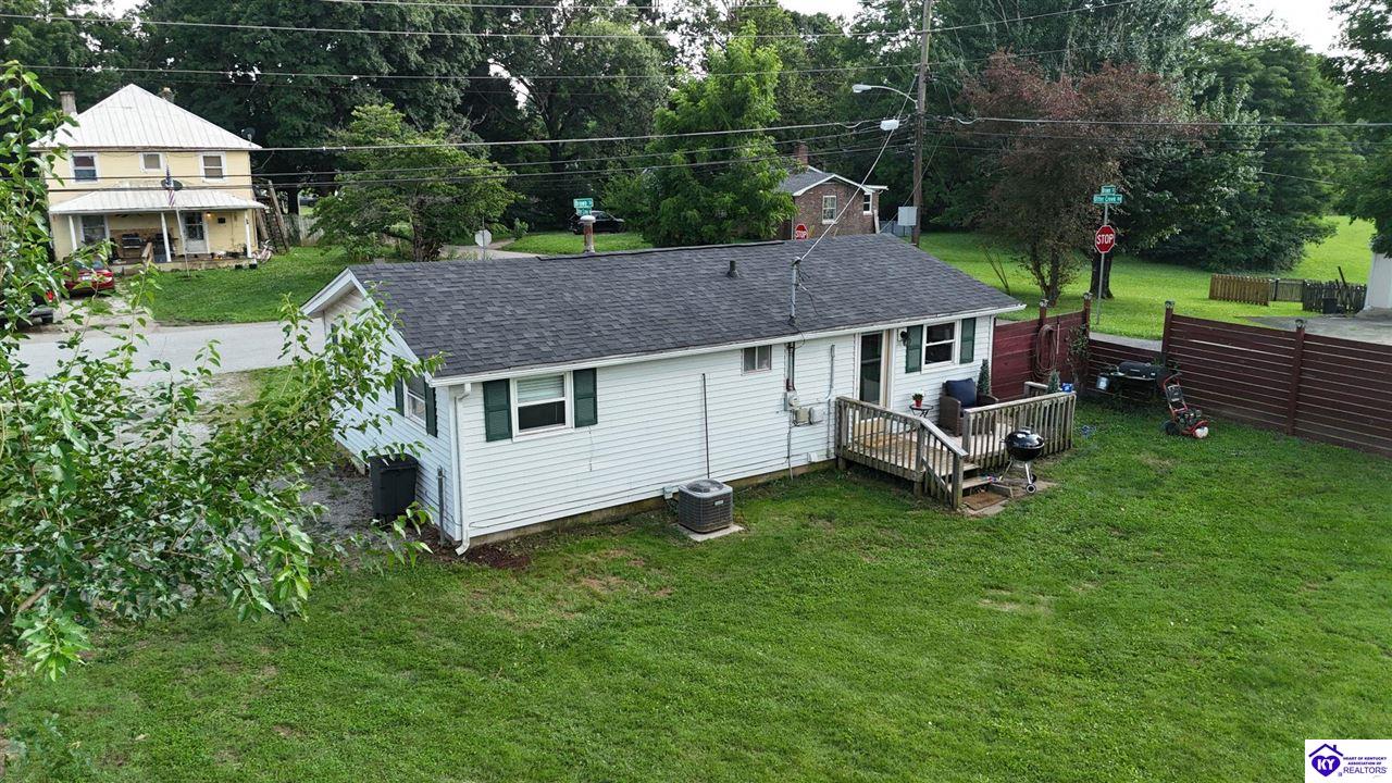 617 Brown Street Vine Grove, KY 40175 #3