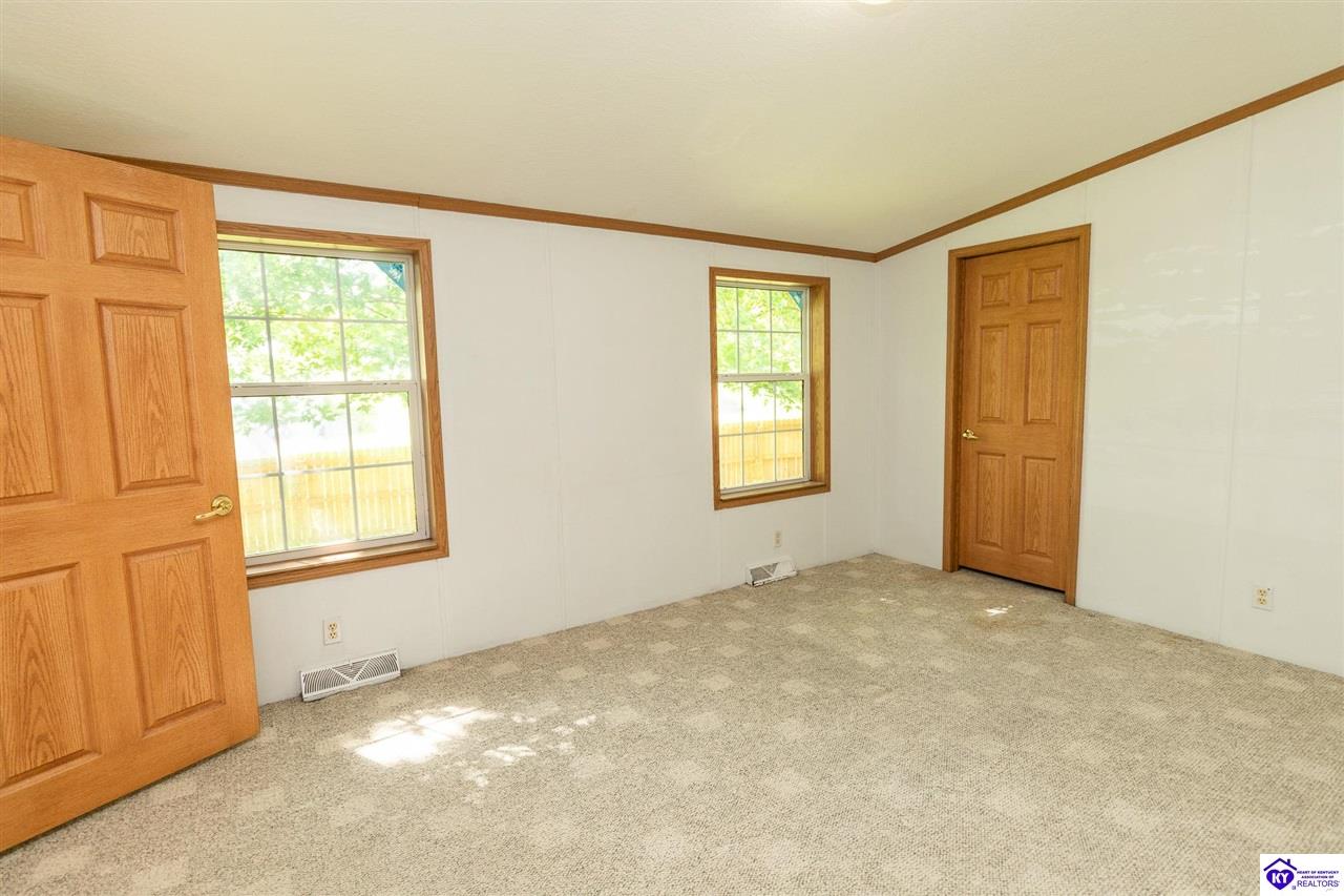 109 Carriage Way Elizabethtown, KY 42701 #2