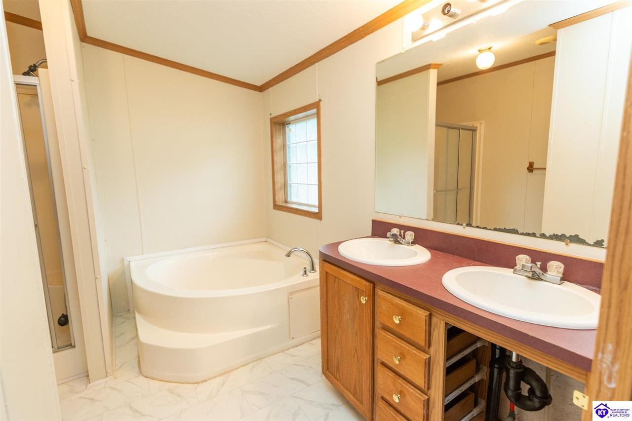 109 Carriage Way Elizabethtown, KY 42701 #4