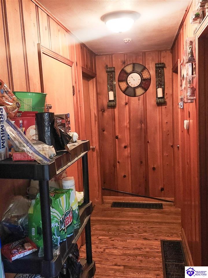 5480 E Hodgenville Road Greensburg, KY 42743 #3
