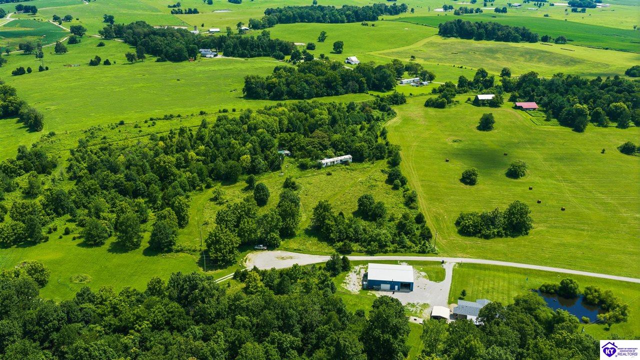 560 Pleasant Valley Lane Irvington, KY 40108 #2