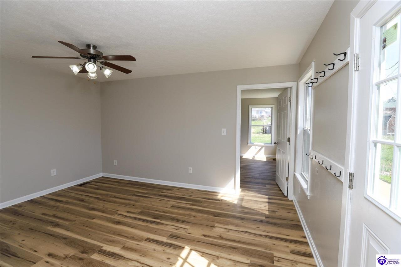 414 S Mill Street Vine Grove, KY 40175 #2