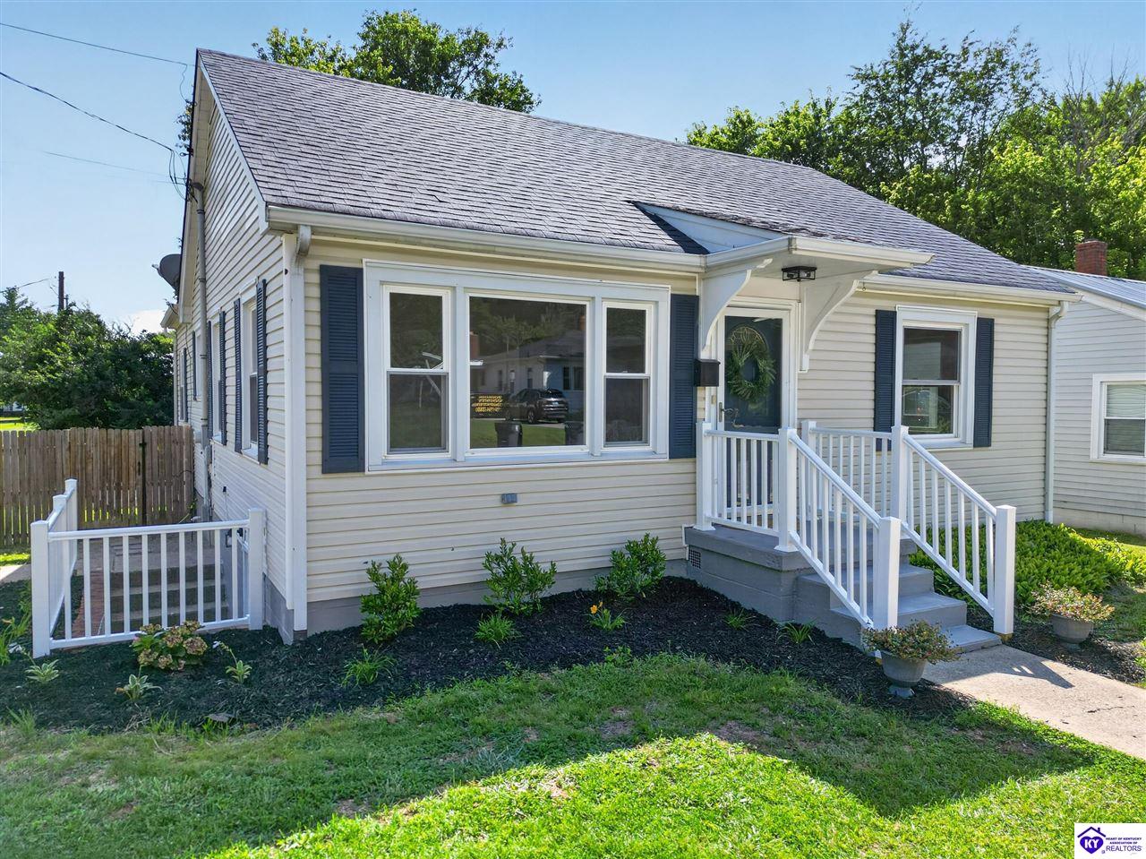 116 James StreetElizabethtown,&nbsp;KY&nbsp;42701